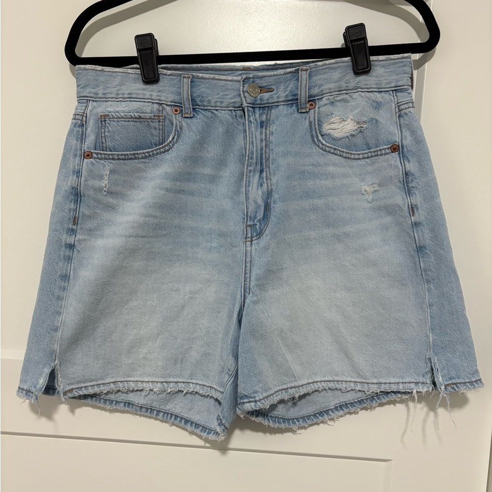 American Eagle Outfitters Light Wash Jean Shorts